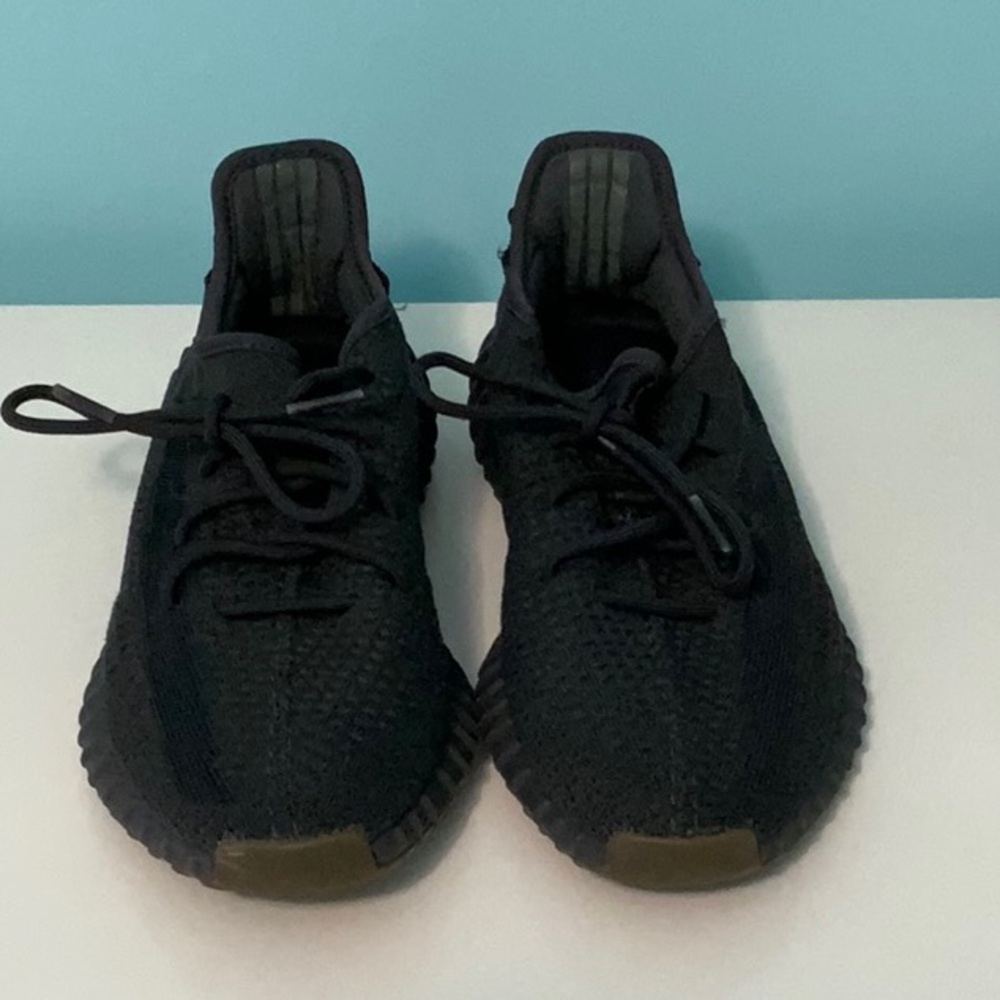 Mens black Yeezy boosts